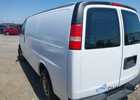 2009 Chevrolet Express 2500 Work Van from USA, damaged, VIN 1GCGG25C491135689
